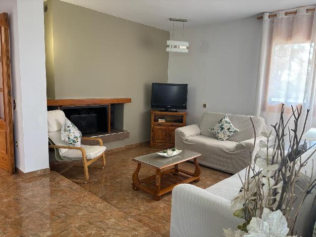 Imagen 6 Inmueble 301793 - Casa Aislada en venta en Deltebre / Chalet individual en Deltebre.