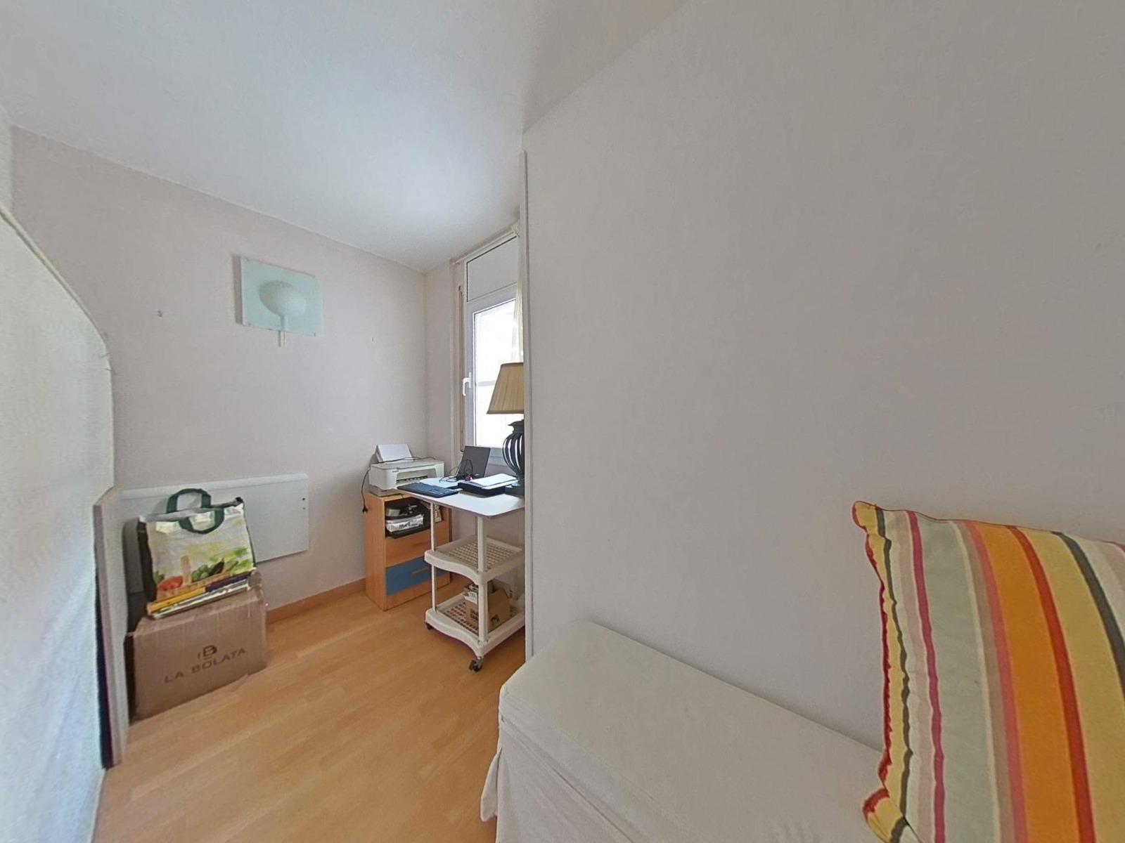 Imagen 19 Piso en venta en Salou / Planta baja ubicada en pleno centro de Salou.