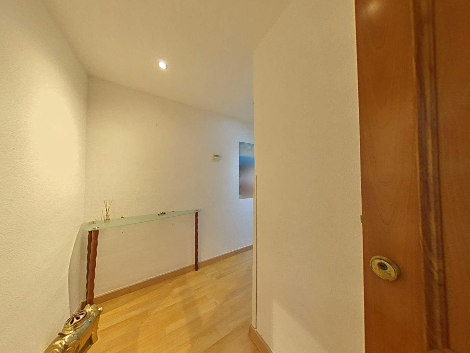 Imagen 22 Piso en venta en Salou / Planta baja ubicada en pleno centro de Salou.