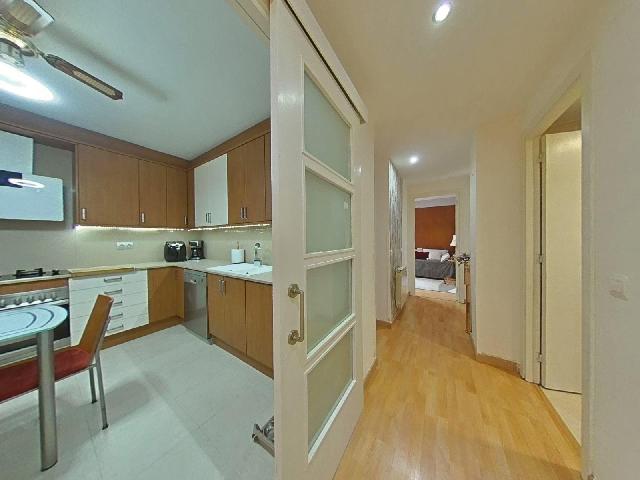 Imagen 11 Inmueble 302057 - Piso en venta en Salou / Planta baja ubicada en pleno centro de Salou.