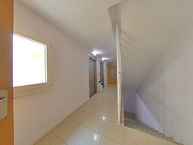 Imagen 35 Inmueble 302170 - Piso en venta en Salou / Piso en venta en Carrer Barcelona.
