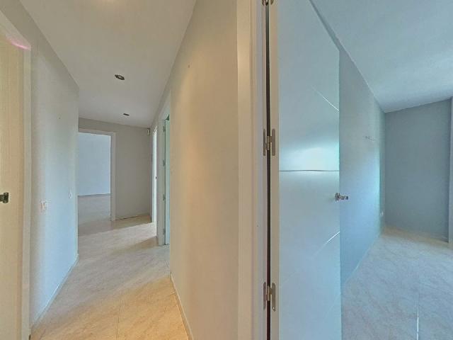 Imagen 21 Inmueble 302170 - Piso en venta en Salou / Piso en venta en Carrer Barcelona.