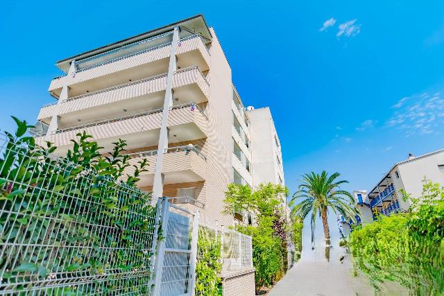 Imagen 30 Inmueble 302260 - Piso en venta en Salou / Atico a 100 metros de la playa Levante