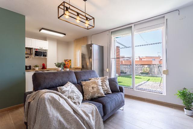 Imagen 2 Inmueble 302345 - Ático en venta en Vila-seca / A 5 minutos de la playa de La Pineda.