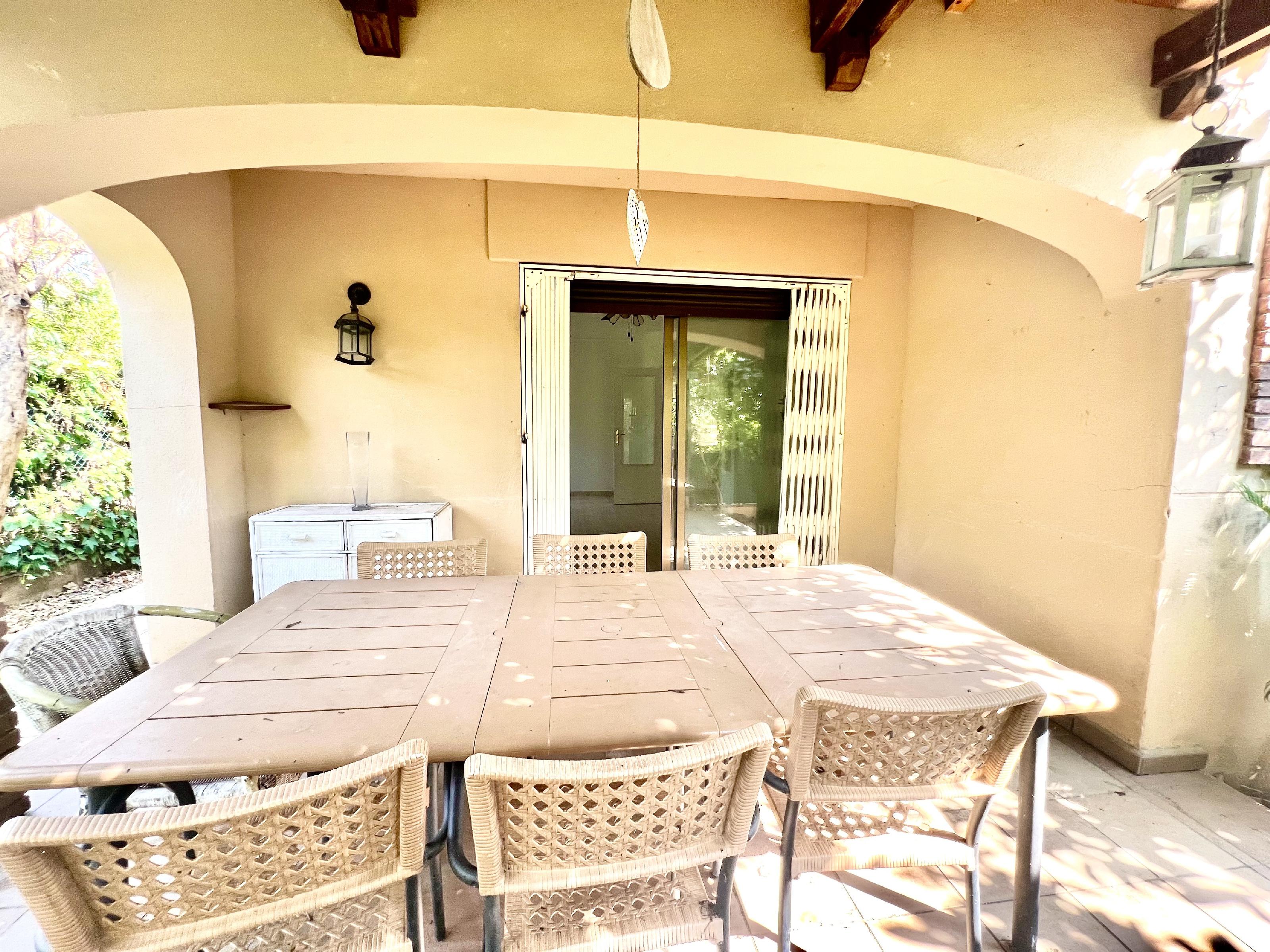 Imagen 12 Casa en venta en Cambrils / Ubicada en zona tranquila y residencial de Vilafortuny