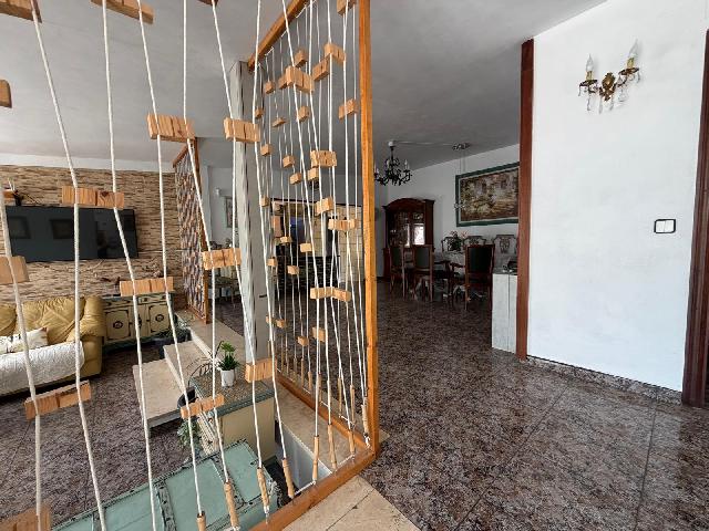 Imagen 5 Inmueble 302563 - Casa Aislada en venta en Sant Jaume Dels Domenys / Casa individual en la prestigiosa urb. ...