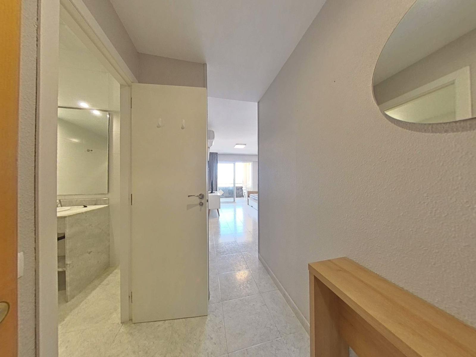 Imagen 7 Apto. Playa en venta en Salou / Apartamento ubicado en la zona Estival Park La Pineda.