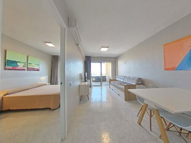 Imagen 1 Inmueble 302622 - Apto. Playa en venta en Salou / Apartamento ubicado en la zona Estival Park La Pineda.