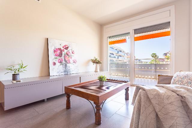 Imagen 2 Inmueble 302679 - Piso en venta en Salou / Vivienda situada en Barenys.