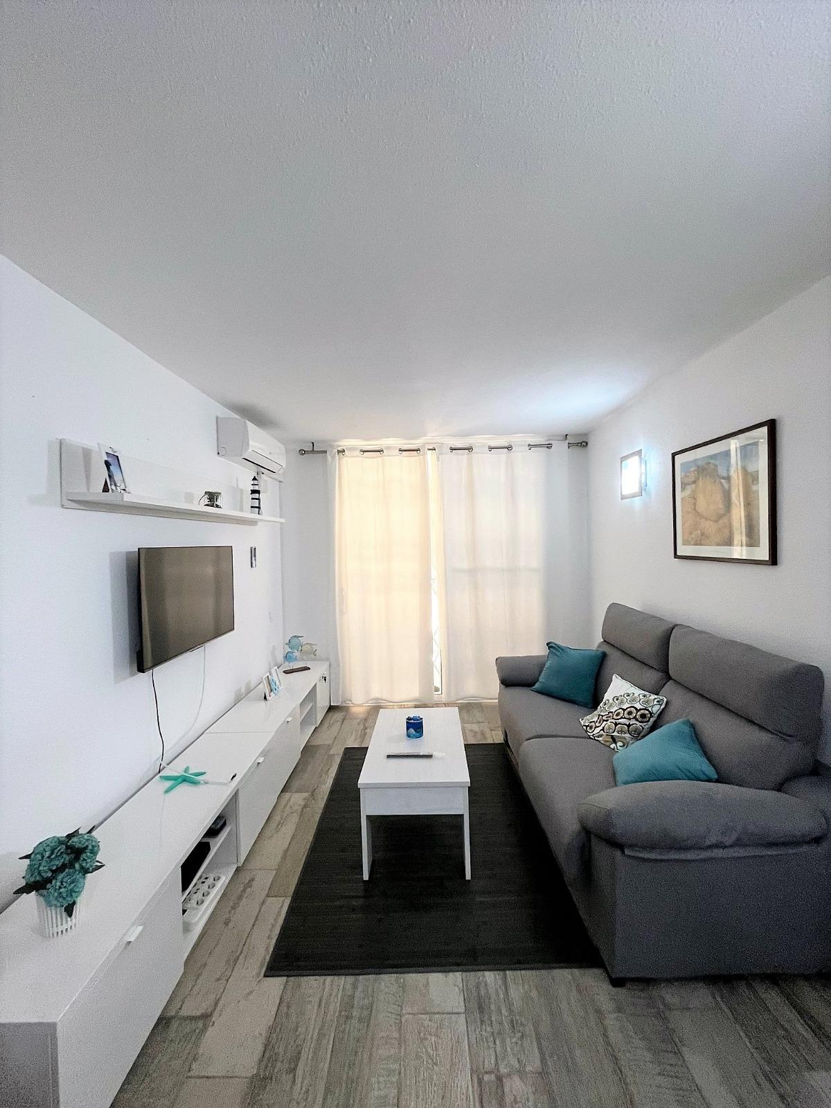 Imagen 15 Apto. Playa en venta en Salou /  Apartamento a pocos pasoso de la Playa Capellans.