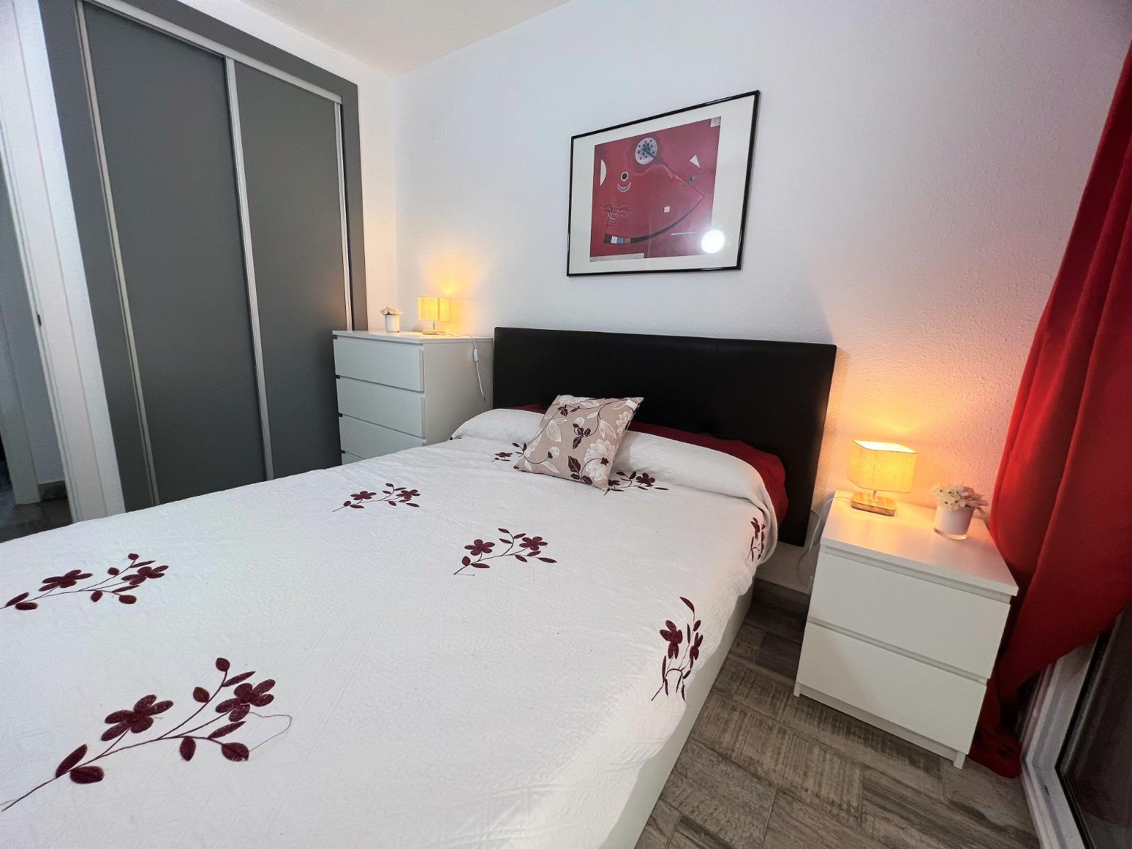 Imagen 34 Apto. Playa en venta en Salou /  Apartamento a pocos pasoso de la Playa Capellans.