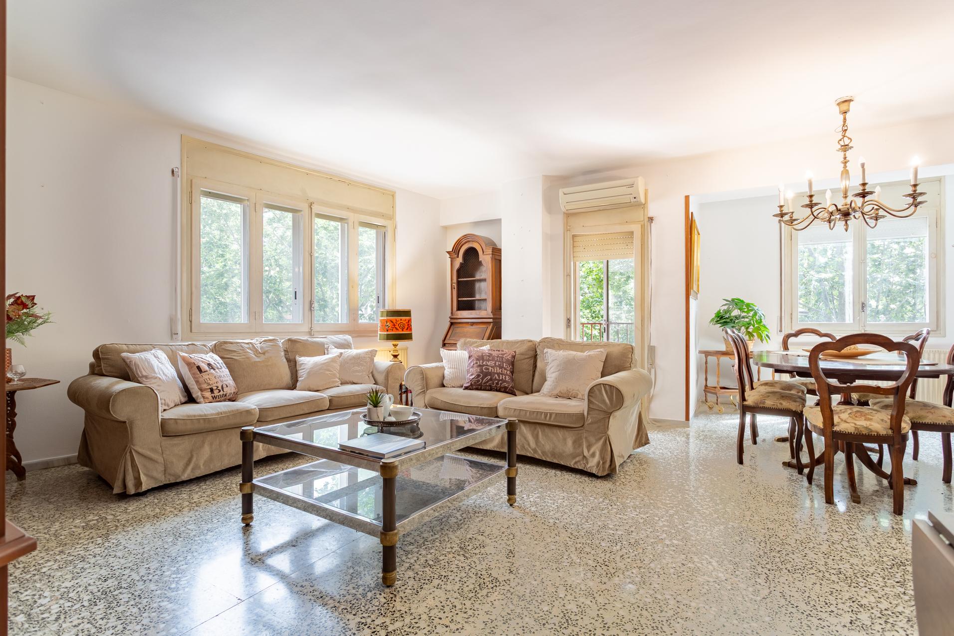 Imagen 3 Piso en venta en Reus / Cerca del Mercado y a 5 min. del centro de Reus.