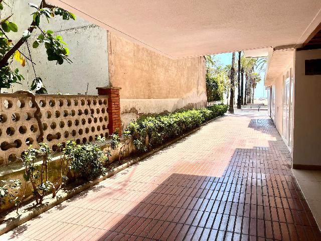 Imagen 19 Inmueble 303257 - Apto. Playa en venta en Salou / Apartamento en el Paseo Miramar.