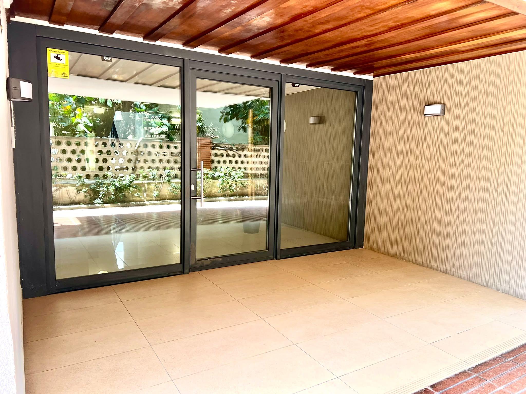 Imagen 20 Apto. Playa en venta en Salou / Apartamento en el Paseo Miramar.