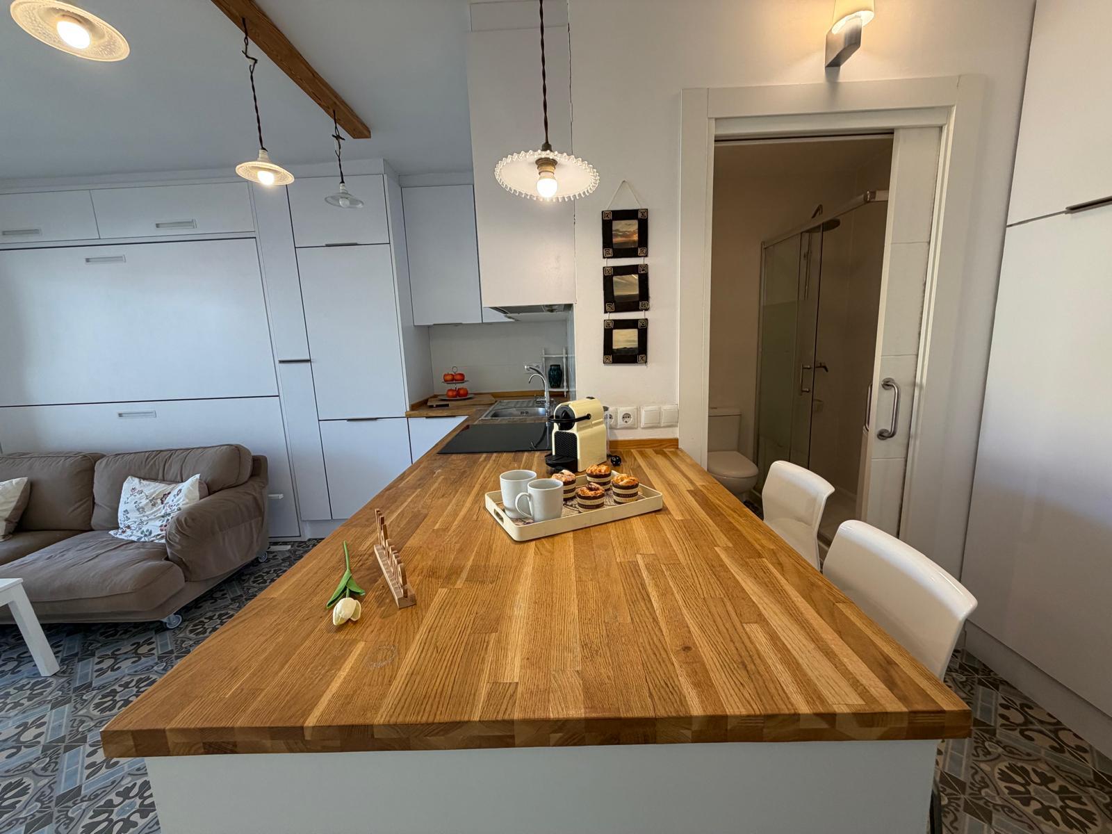 Imagen 3 Apto. Playa en venta en Salou / Apartamento en el Paseo Miramar.