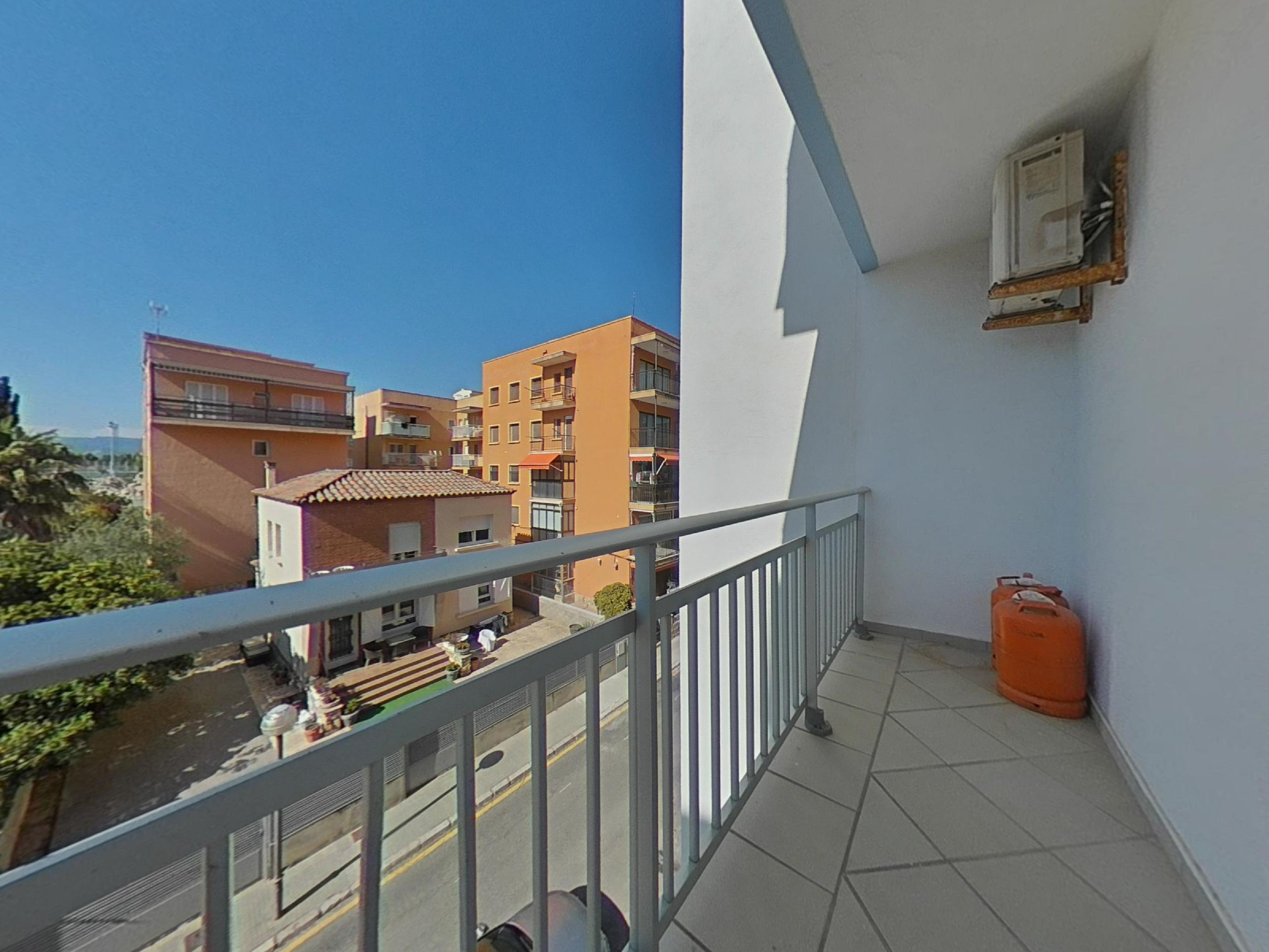 Imagen 15 Apto. Playa en venta en Salou / Primera linea de la playa Ponent