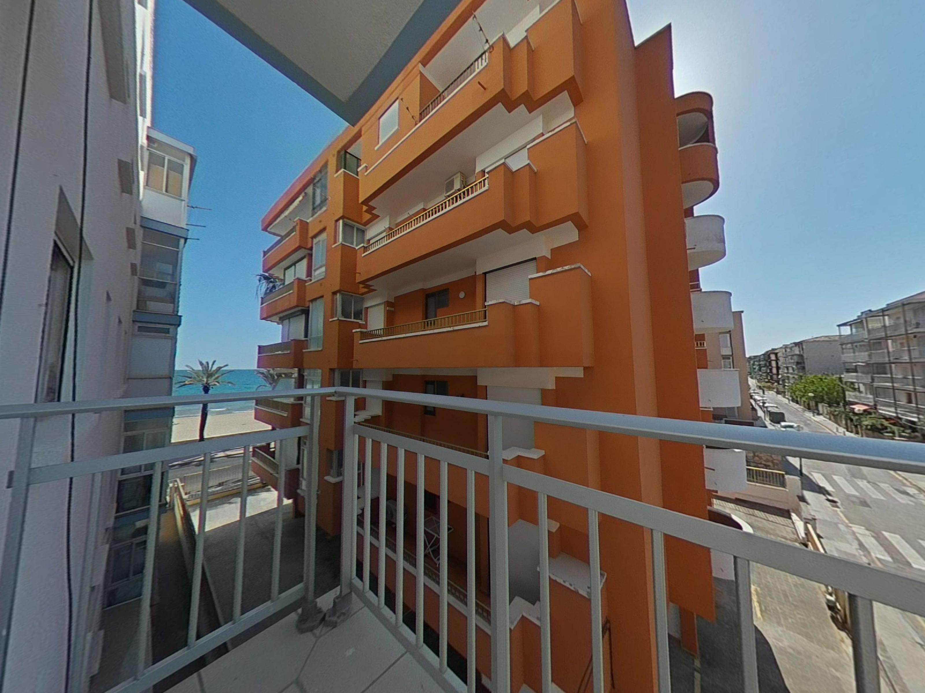 Imagen 14 Apto. Playa en venta en Salou / Primera linea de la playa Ponent