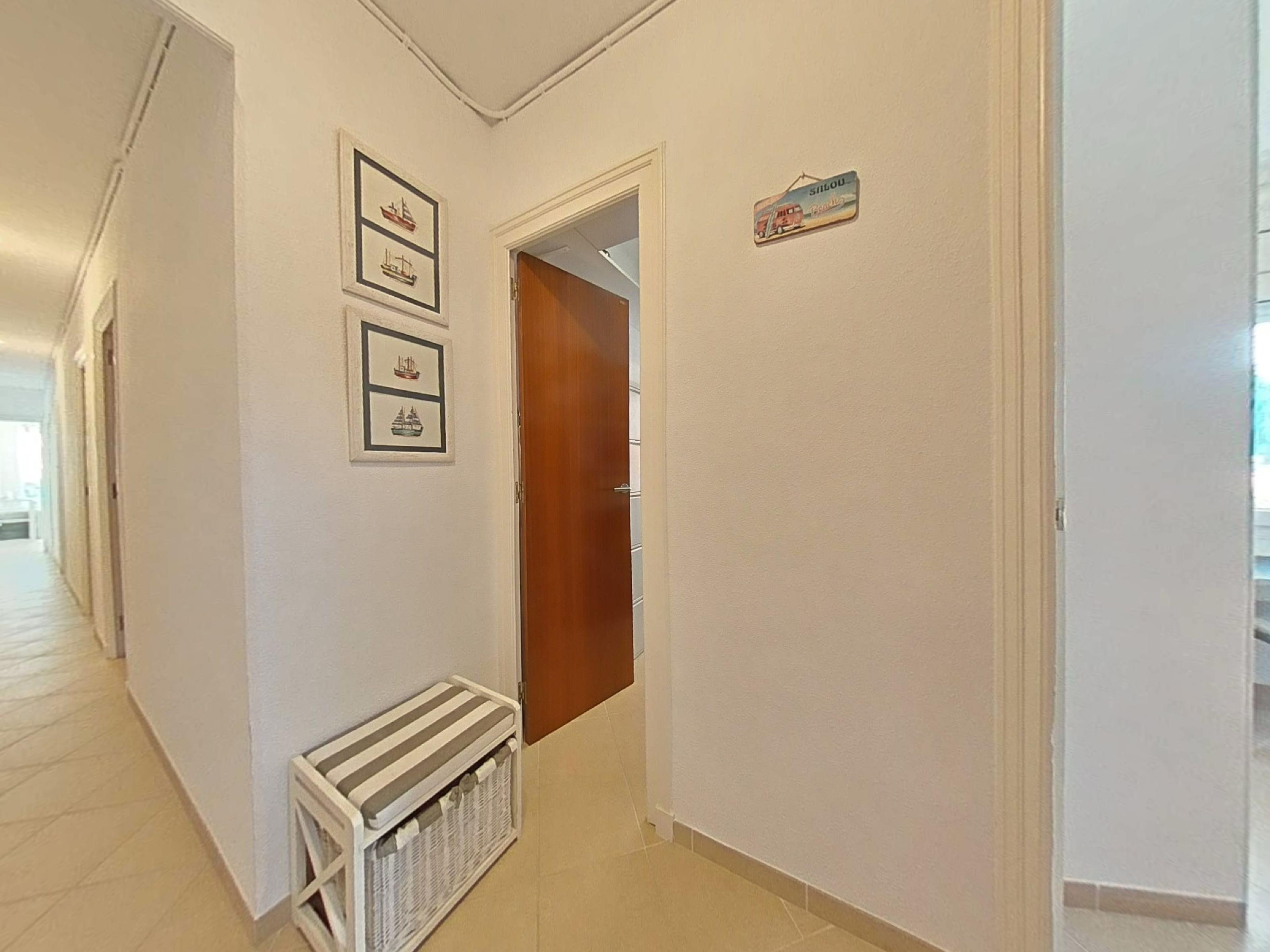 Imagen 27 Apto. Playa en venta en Salou / Primera linea de la playa Ponent