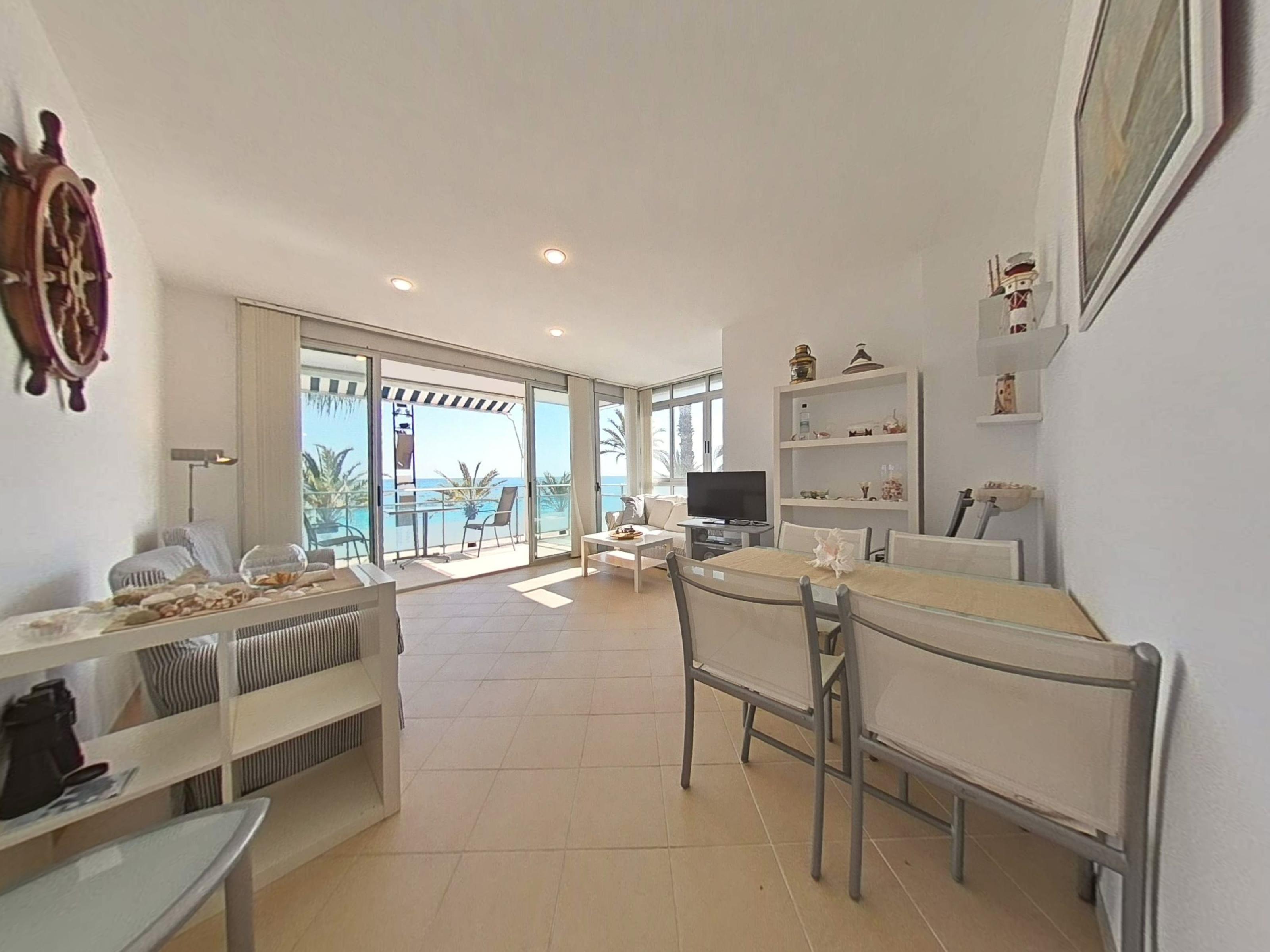 Imagen 29 Apto. Playa en venta en Salou / Primera linea de la playa Ponent