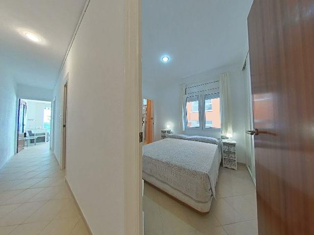 Imagen 7 Inmueble 303707 - Apto. Playa en venta en Salou / Primera linea de la playa Ponent
