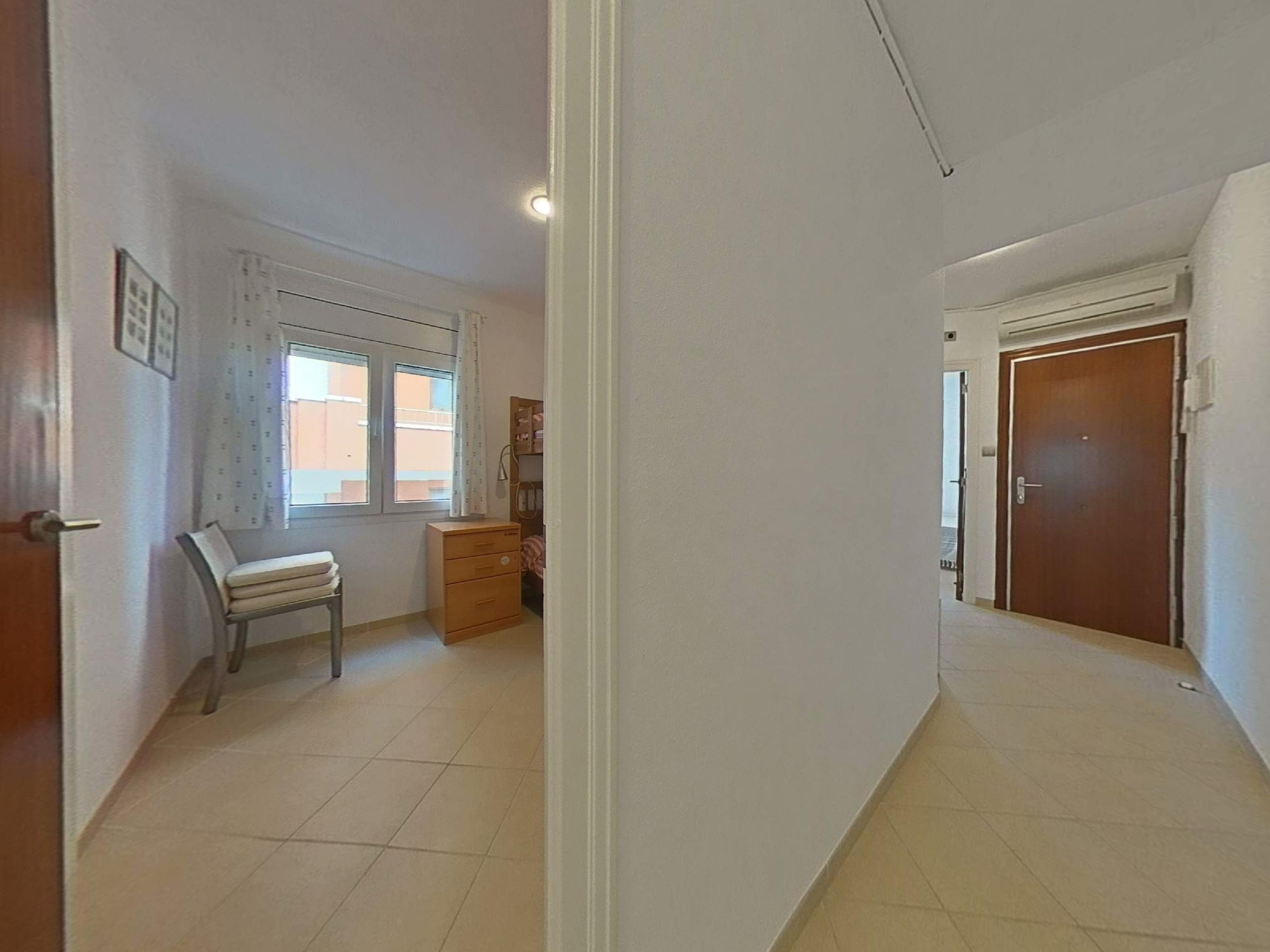 Imagen 8 Apto. Playa en venta en Salou / Primera linea de la playa Ponent