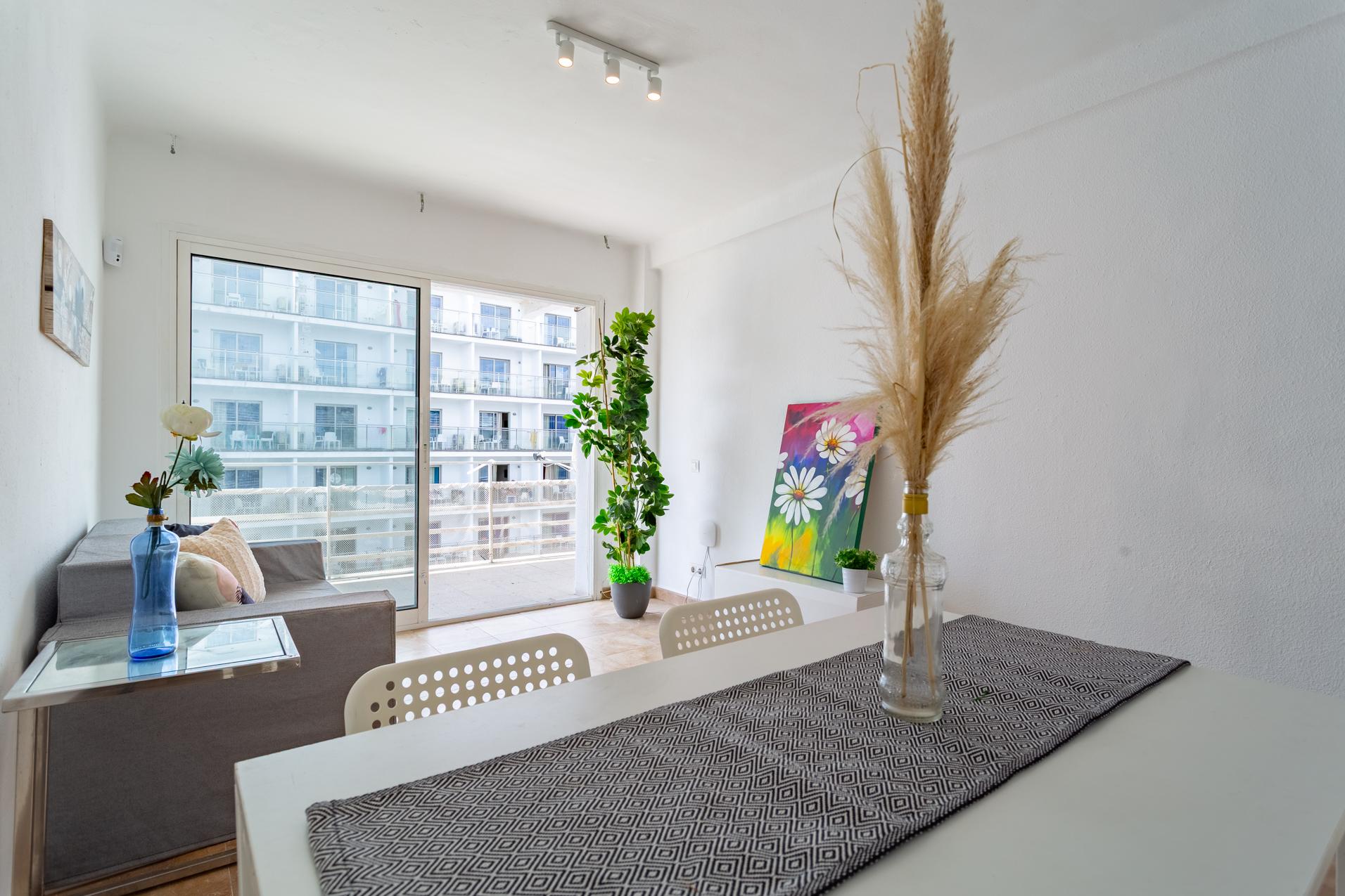 Imagen 4 Apartamento en venta en Salou / Piso en pleno centro turístico de Salou.