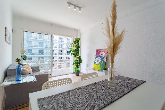 Imagen 4 Inmueble 303731 - Apartamento en venta en Salou / Piso en pleno centro turístico de Salou.
