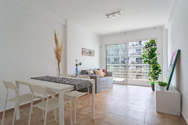 Imagen 3 Inmueble 303731 - Apartamento en venta en Salou / Piso en pleno centro turístico de Salou.