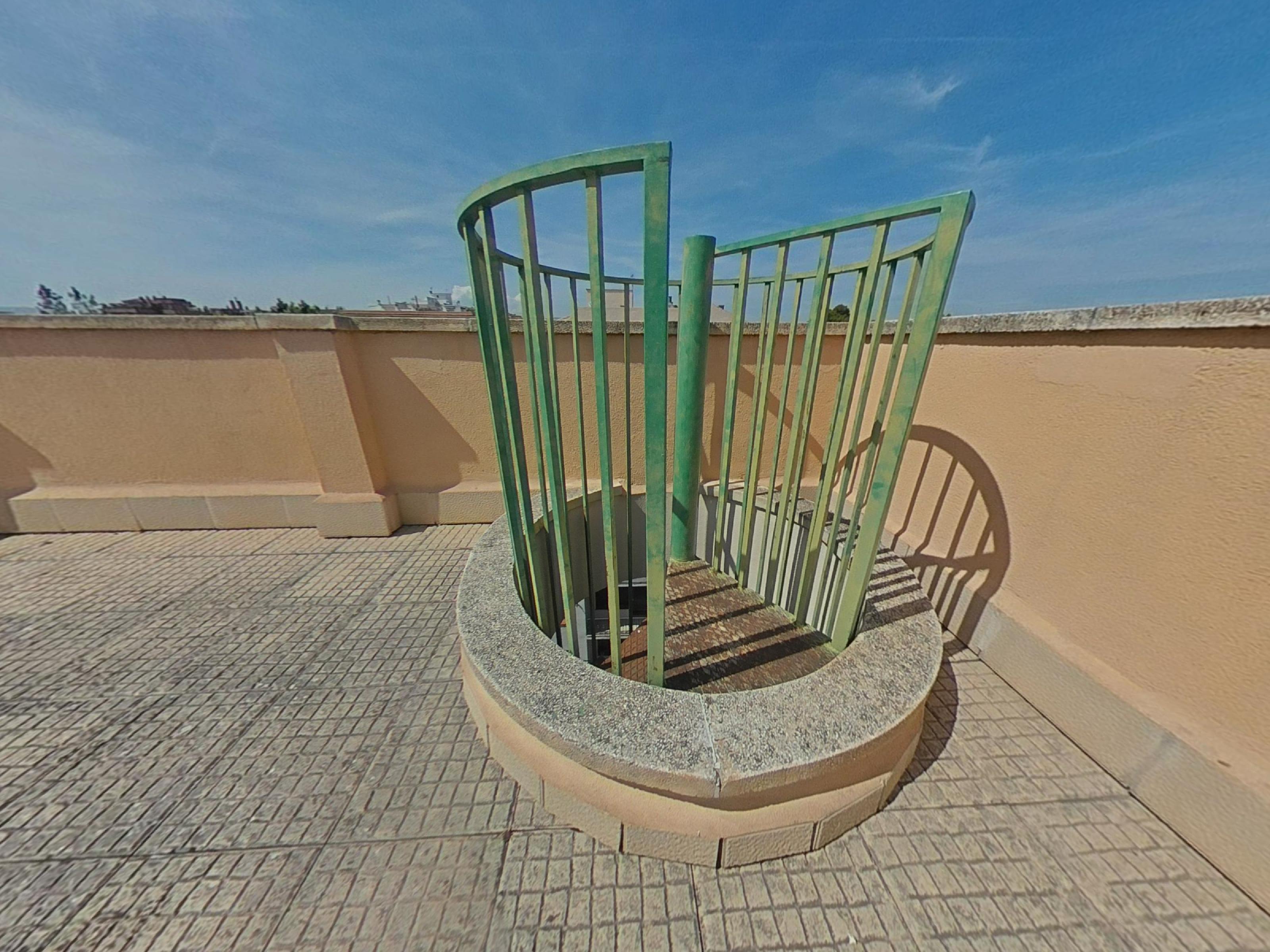 Imagen 31 Ático en venta en Salou / Centro de Salou, cerca de comercios y servicios.