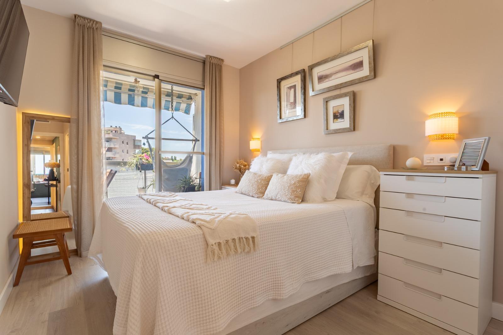 Imagen 27 Ático en venta en Salou / Centro urbano, zona residencial tranquila.