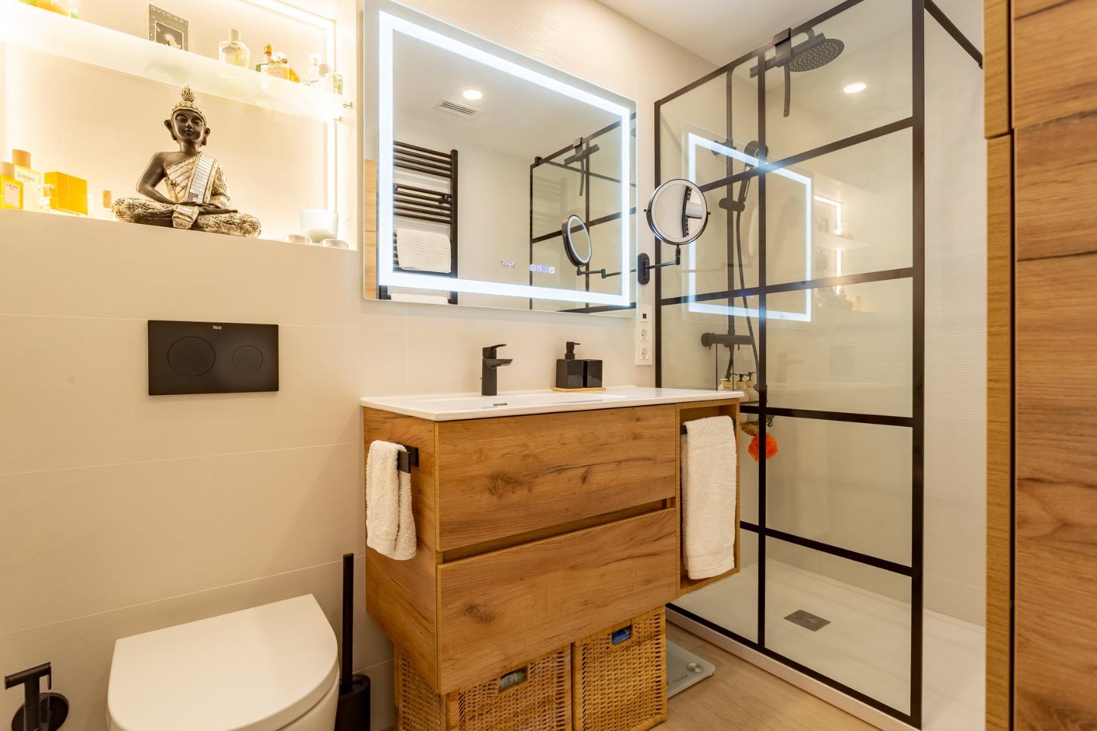 Imagen 30 Ático en venta en Salou / Centro urbano, zona residencial tranquila.