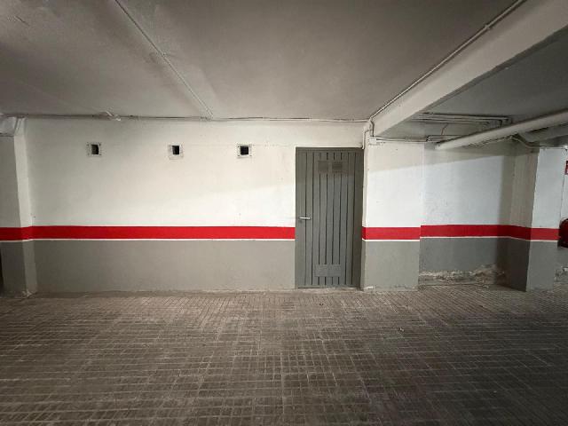 Imagen 4 Inmueble 303961 - Parking Coche en venta en Salou / Calle Francoli, centro de Salou.