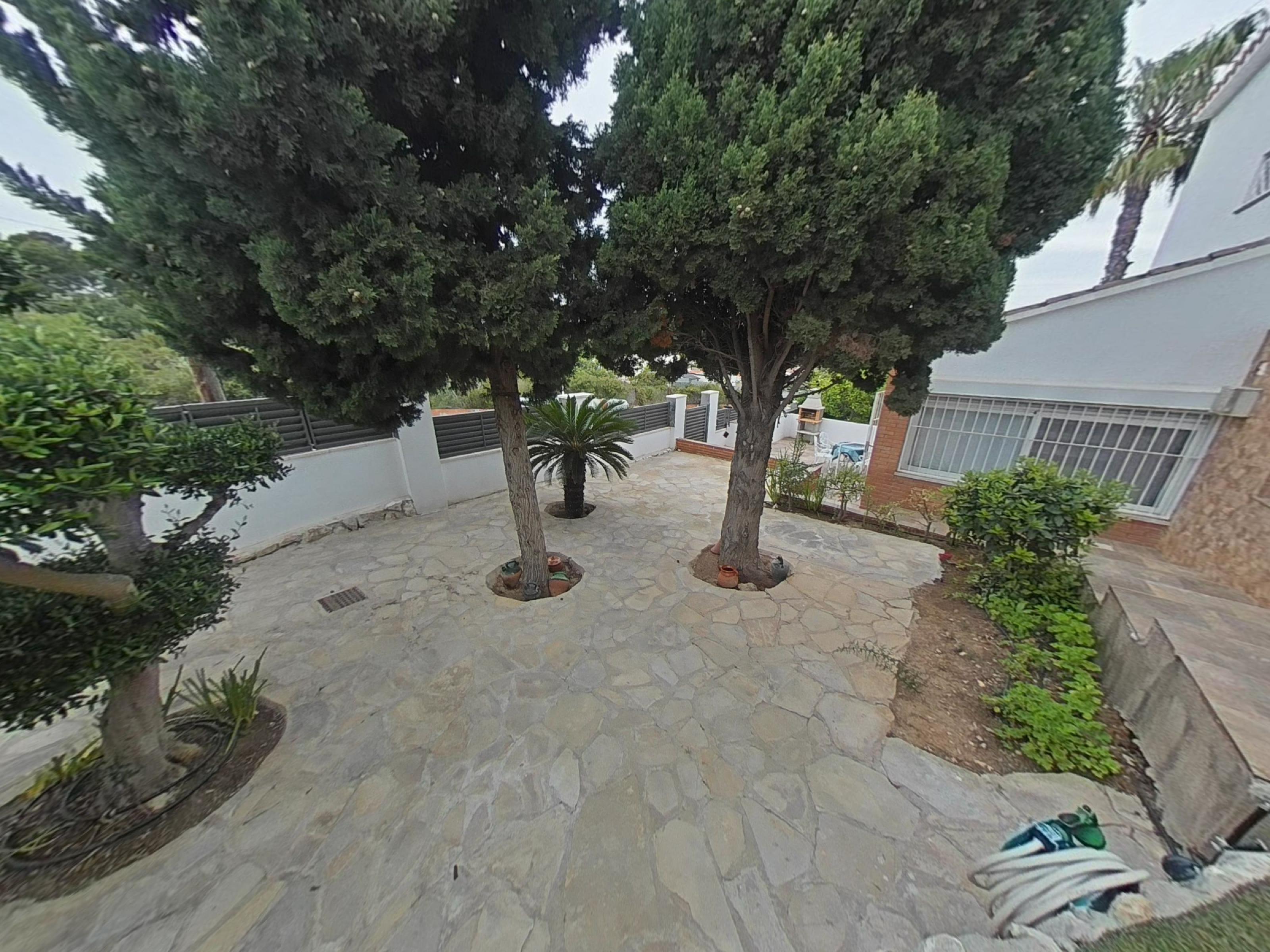 Imagen 39 Casa Aislada en venta en Salou / Cap Salou, zona tranquila.