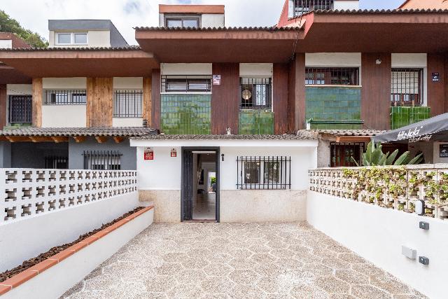 Imagen 36 Inmueble 304048 - Casa Adosada en venta en Salou / Zona Covamar, cerca de Plaça Europa.