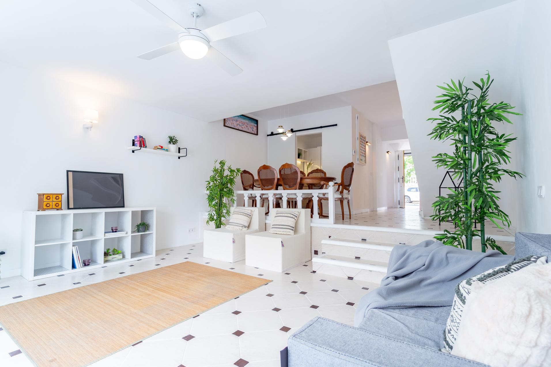 Imagen 3 Casa Adosada en venta en Salou / Zona Covamar, cerca de Plaça Europa.