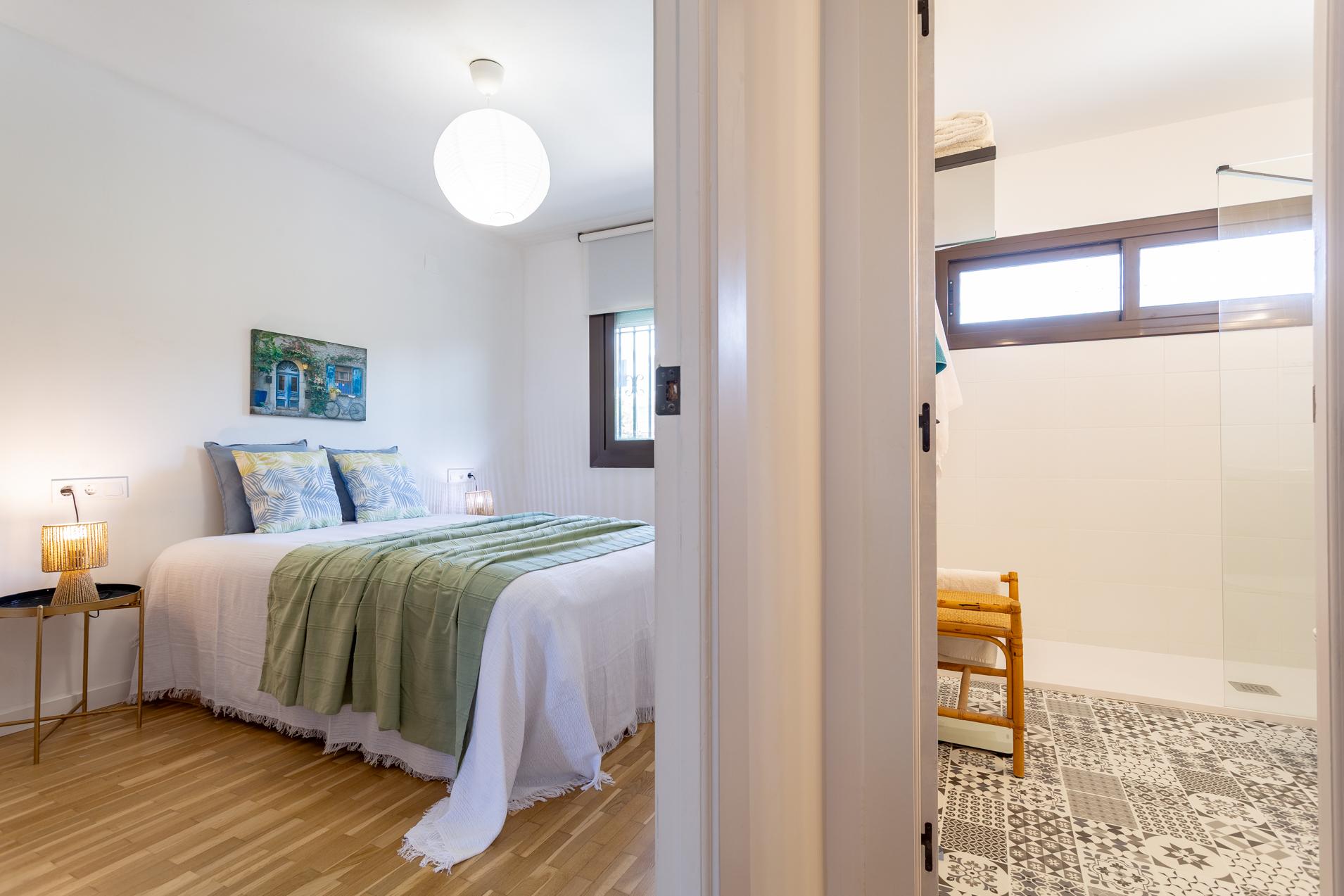 Imagen 26 Casa Adosada en venta en Salou / Zona Covamar, cerca de Plaça Europa.