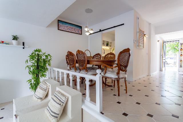Imagen 7 Inmueble 304048 - Casa Adosada en venta en Salou / Zona Covamar, cerca de Plaça Europa.