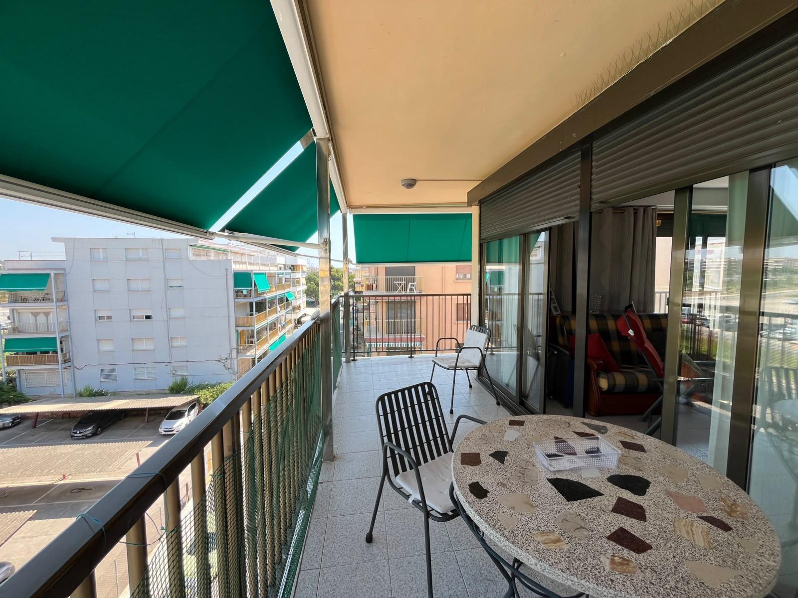 Imagen 21 Apartamento en venta en Salou / A un paso de la playa Ponent