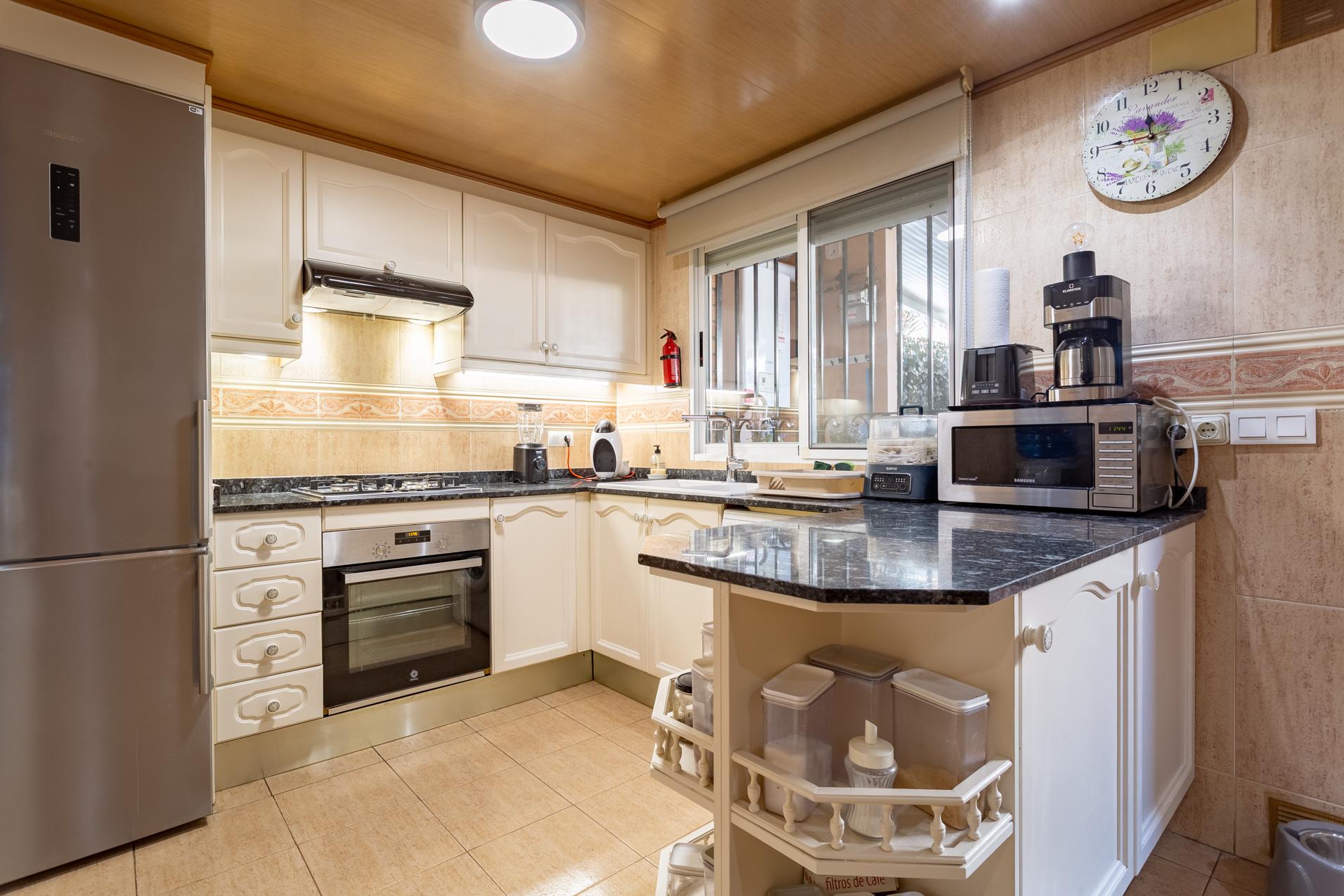 Imagen 13 Casa Adosada en venta en Salou / Casa adosada en la zona residencial Xalets de Salou.