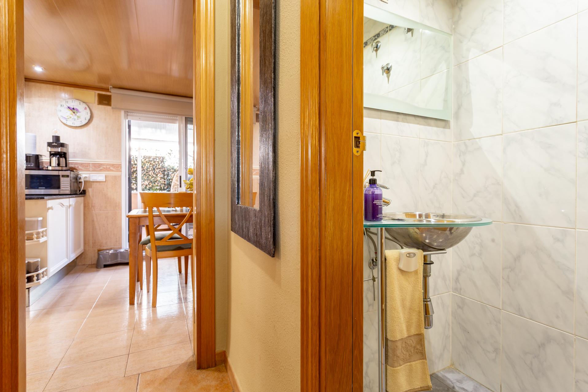 Imagen 10 Casa Adosada en venta en Salou / Casa adosada en la zona residencial Xalets de Salou.