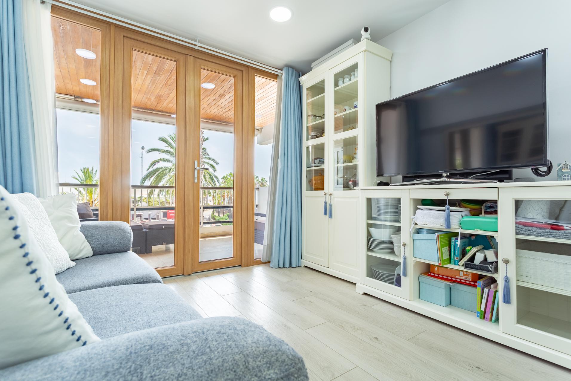 Imagen 2 Apto. Playa en venta en Salou / Paseo miramar, junto a la playa
