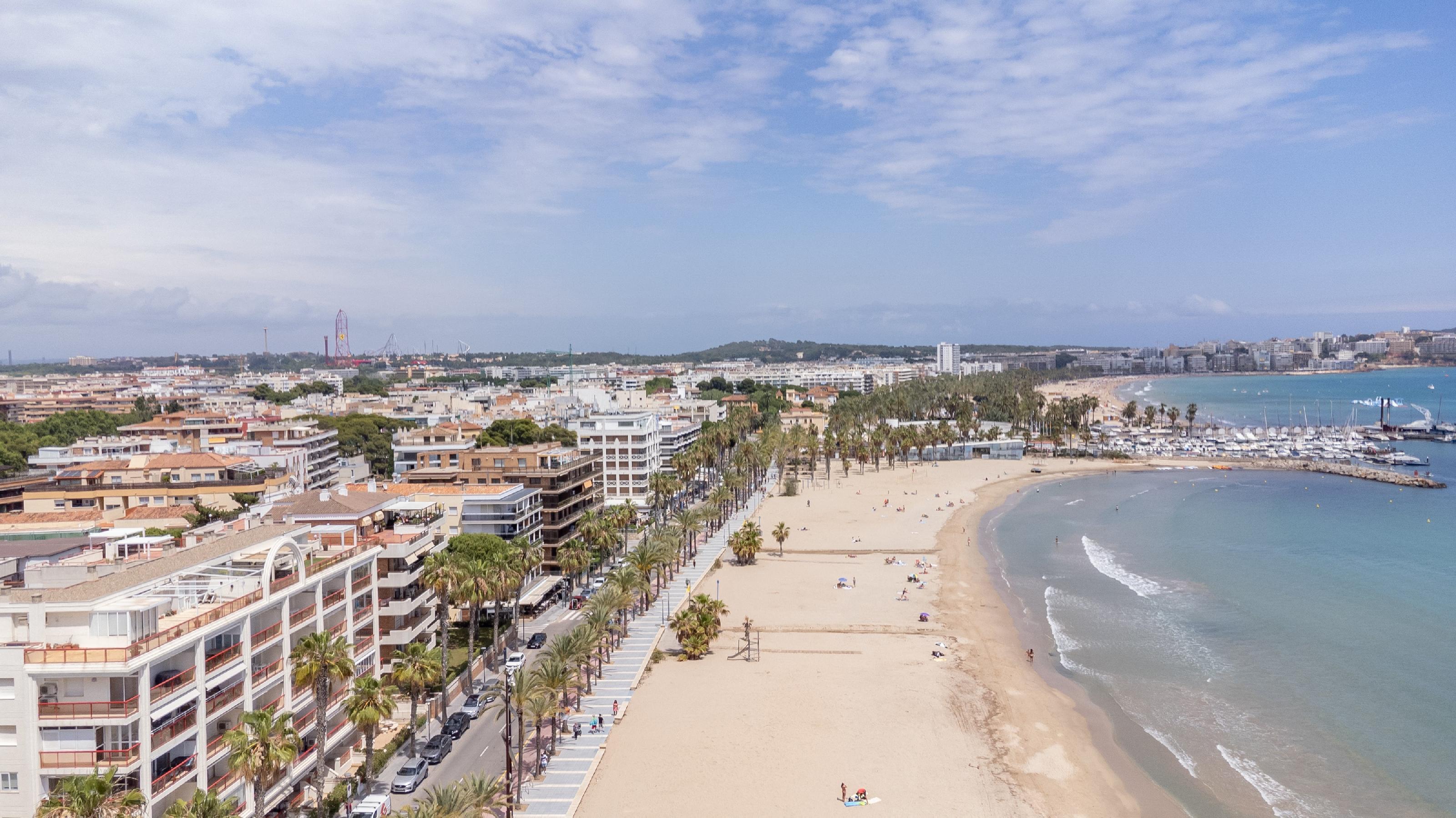 Imagen 29 Apto. Playa en venta en Salou / Paseo miramar, junto a la playa