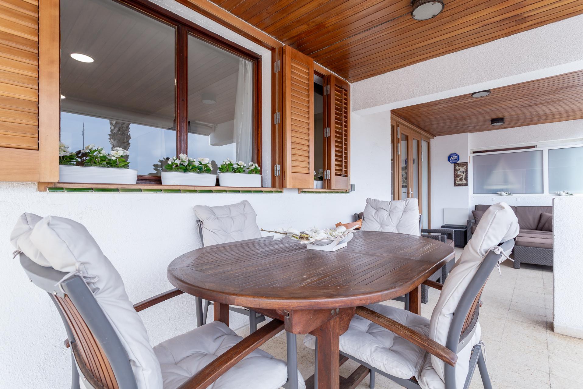 Imagen 24 Apto. Playa en venta en Salou / Paseo miramar, junto a la playa