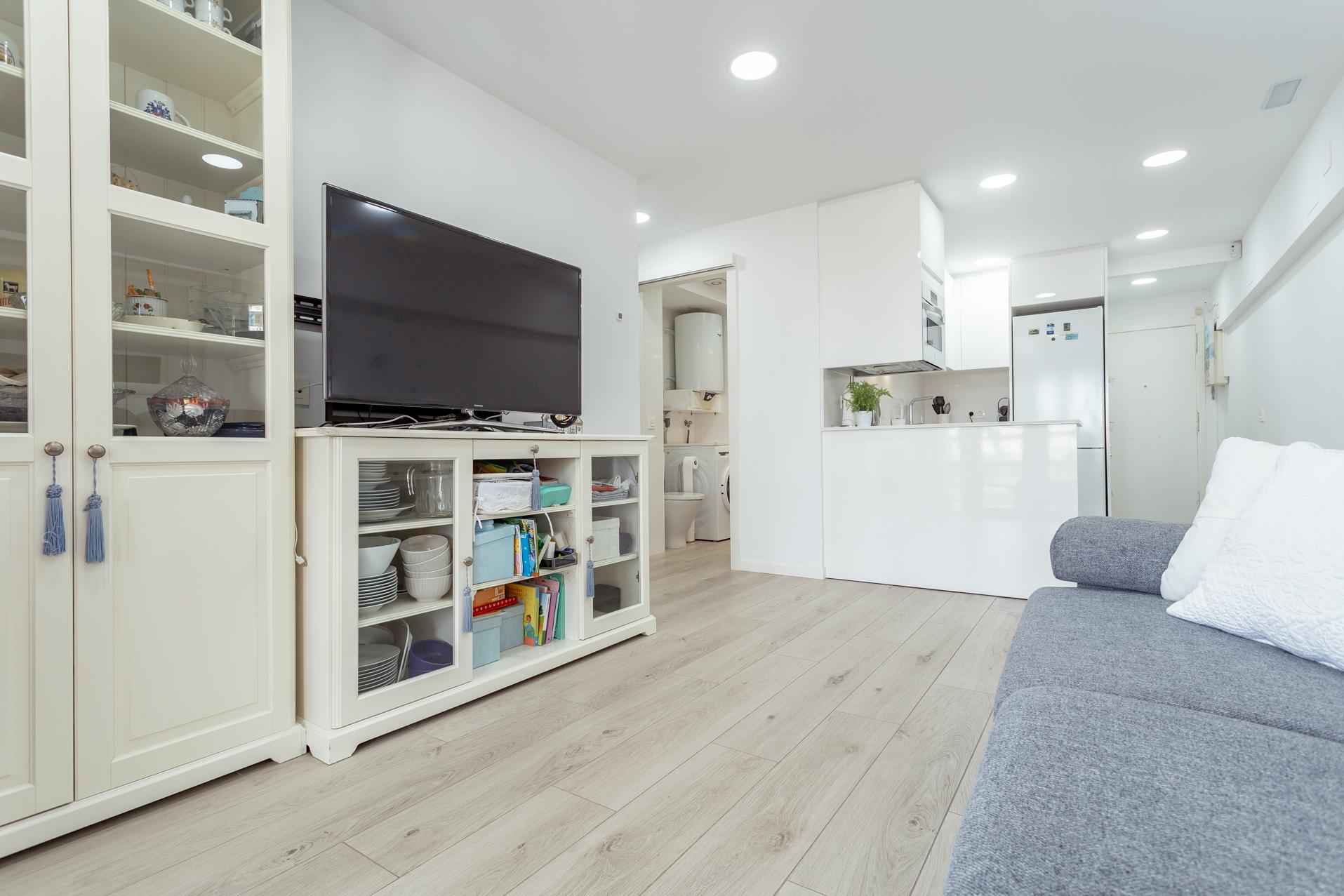 Imagen 3 Apto. Playa en venta en Salou / Paseo miramar, junto a la playa