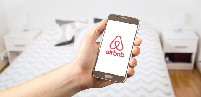 airbnb-2384737_960_720