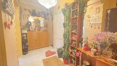 Apartamento en venta en Madrid / Casa de 94,50 metro en zona estrecho con 4 habitaciones