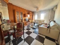 Piso en venta en Madrid / Los Cármenes - Latina